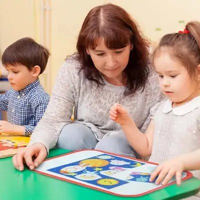 Tableau d'Activité Montessori - MontessoriBoard™ - Planète - Bébé Savant